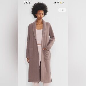 Aritzia wool jacket size xxs- camel
